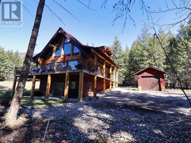 2589 Airstrip Road, North Shuswap, British Columbia  V0E 1M8 - Photo 49 - 177730