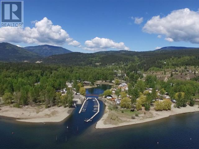 4 Marina Way, North Shuswap, British Columbia  V0E 1M4 - Photo 7 - 177676