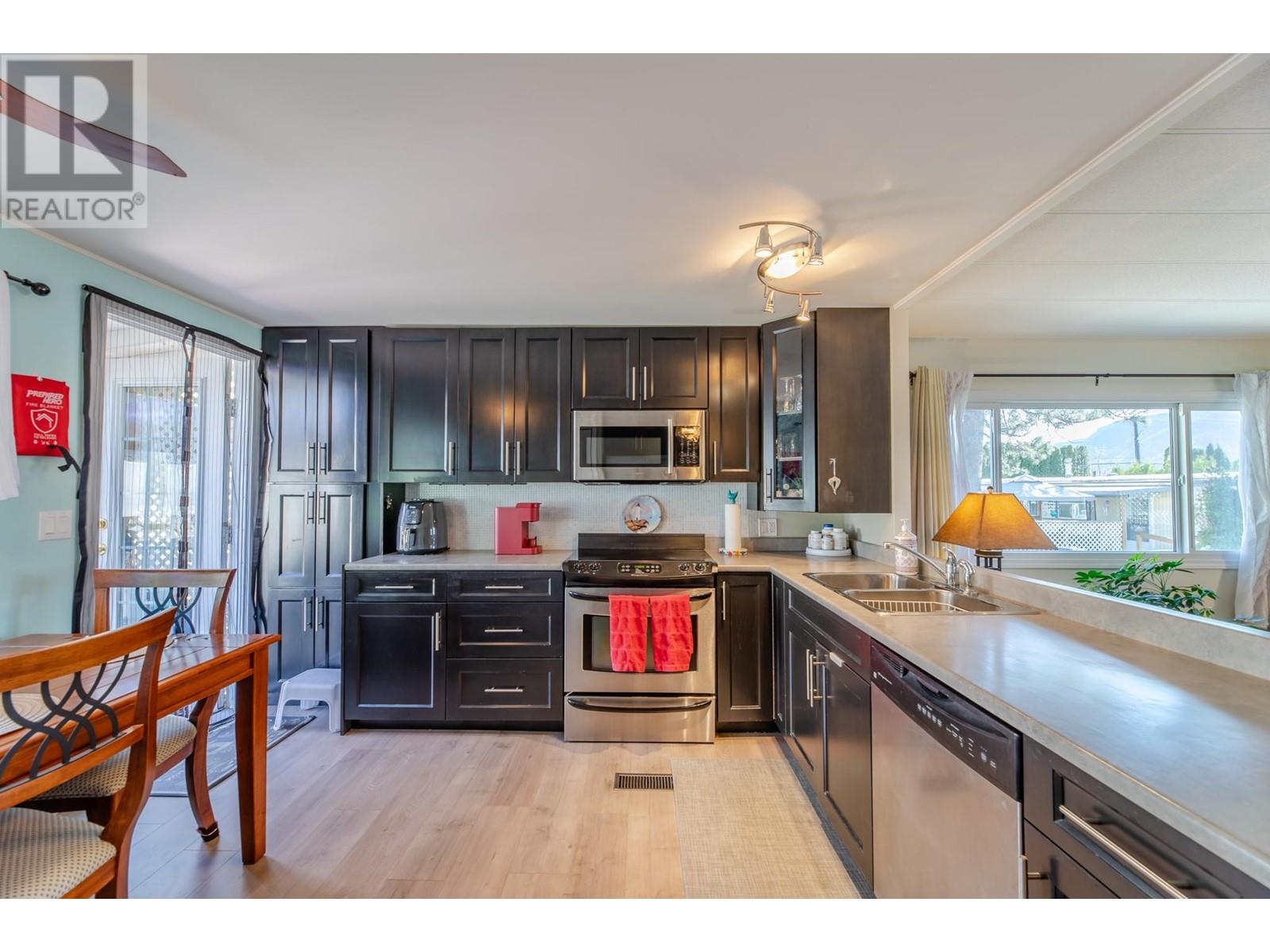 98 Okanagan Avenue E Unit# 88, Penticton, British Columbia  V2A 3J5 - Photo 6 - 10327144