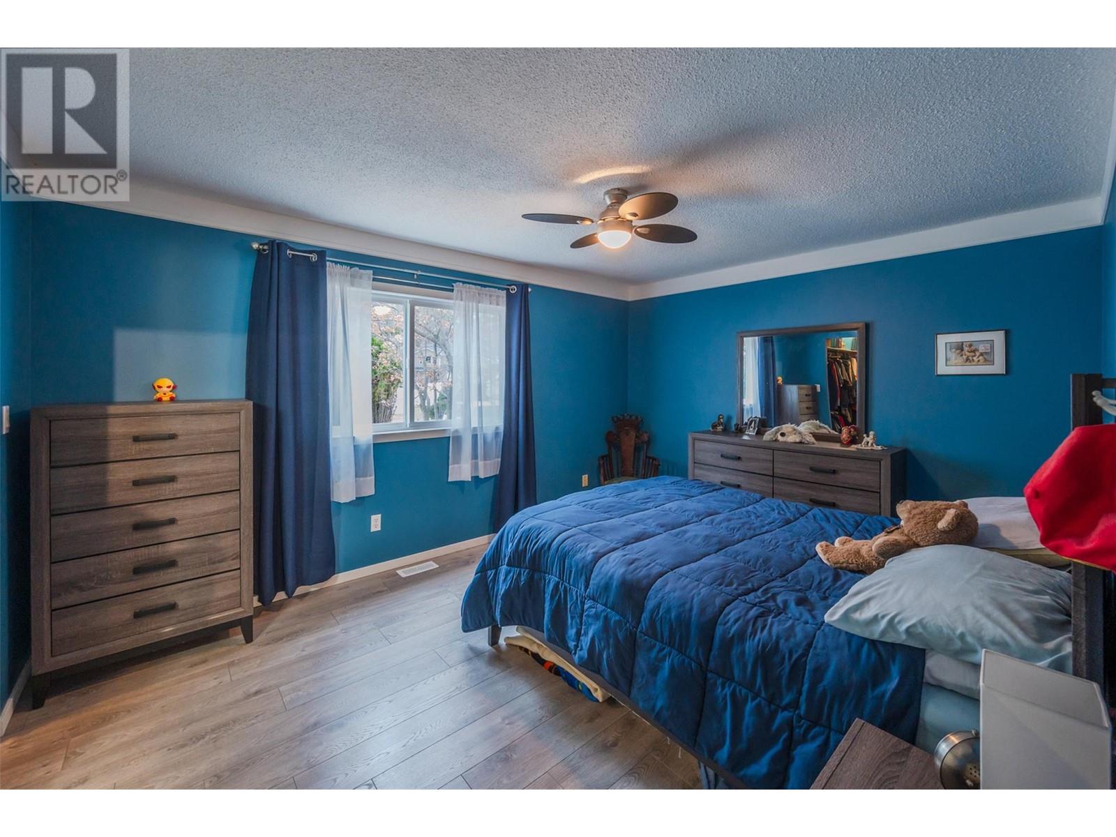 1725 Duncan Avenue E, Penticton, British Columbia  V2A 7C3 - Photo 24 - 10327097