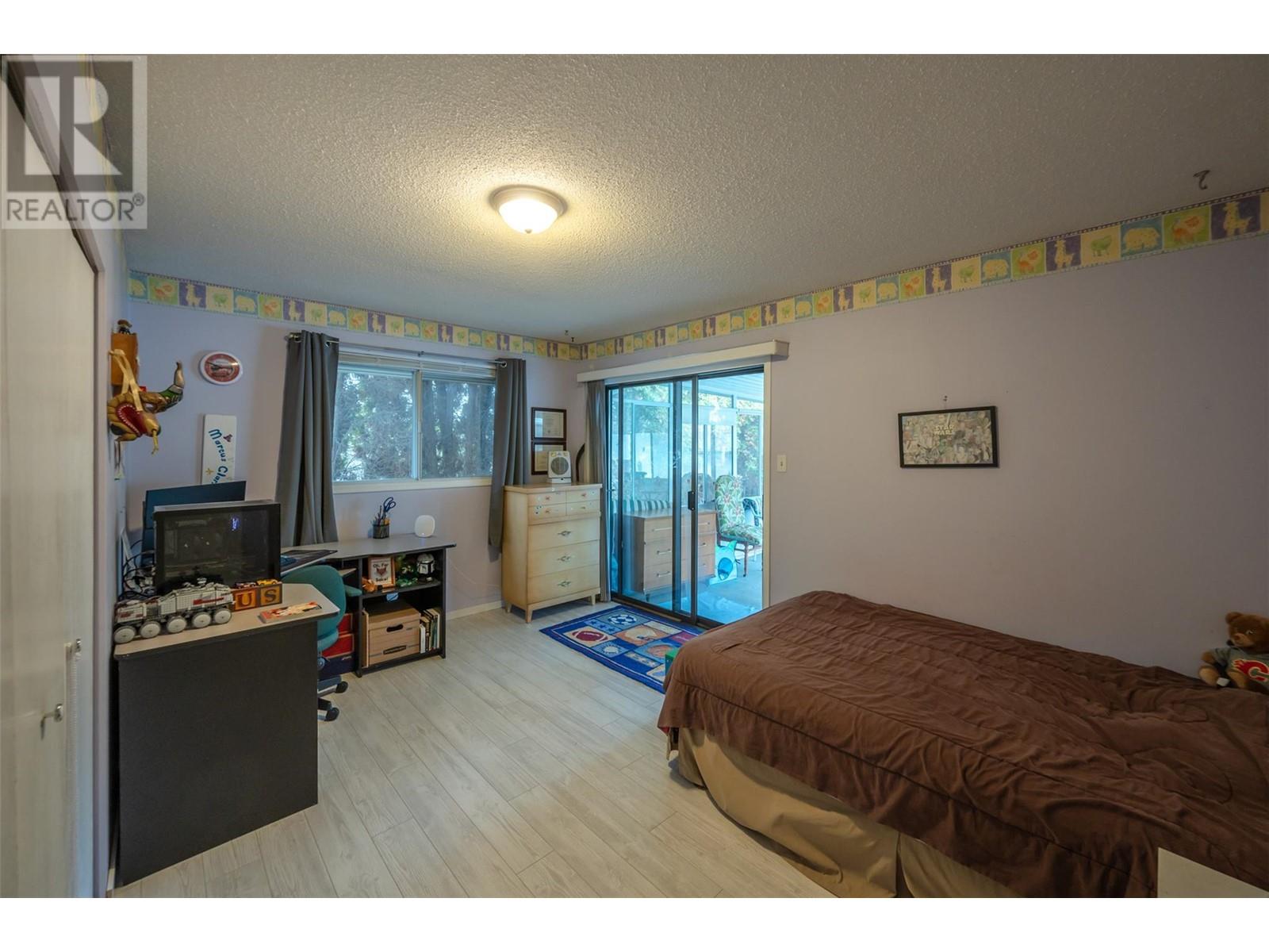 1725 Duncan Avenue E, Penticton, British Columbia  V2A 7C3 - Photo 28 - 10327097