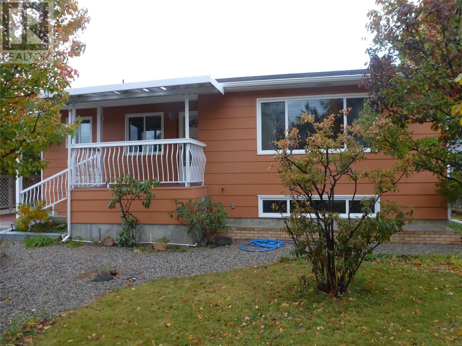 13018 Armstrong Avenue, Summerland, British Columbia  V0H 1Z0 - Photo 3 - 10327038