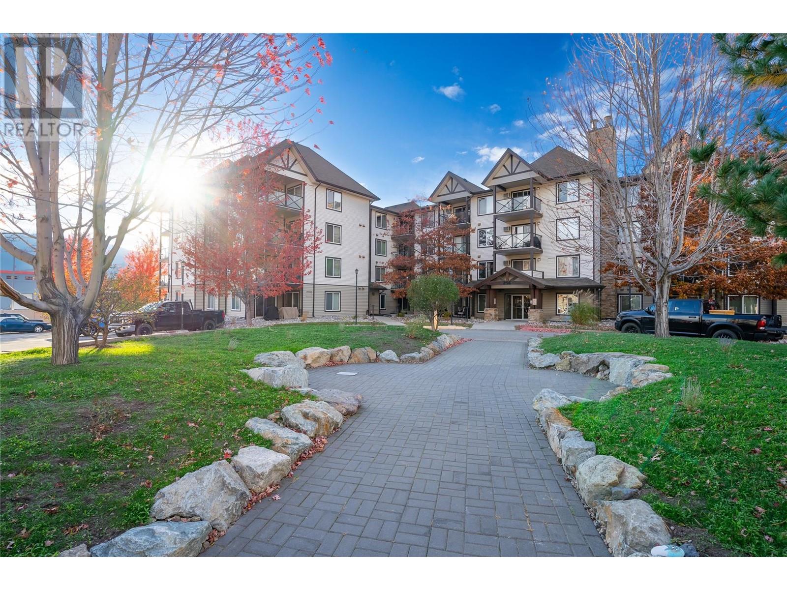 256 Hastings Avenue Unit# 211, Penticton, British Columbia  V2A 2V6 - Photo 1 - 10327015