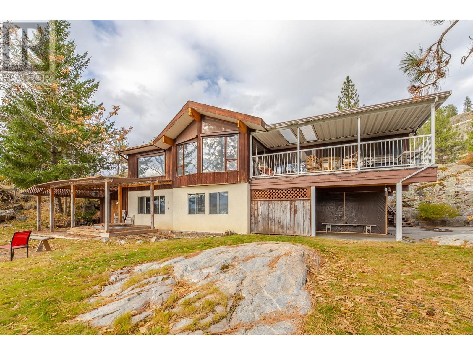 223 Sunnybrook Drive, Okanagan Falls, British Columbia  V0H 1R3 - Photo 2 - 10327287