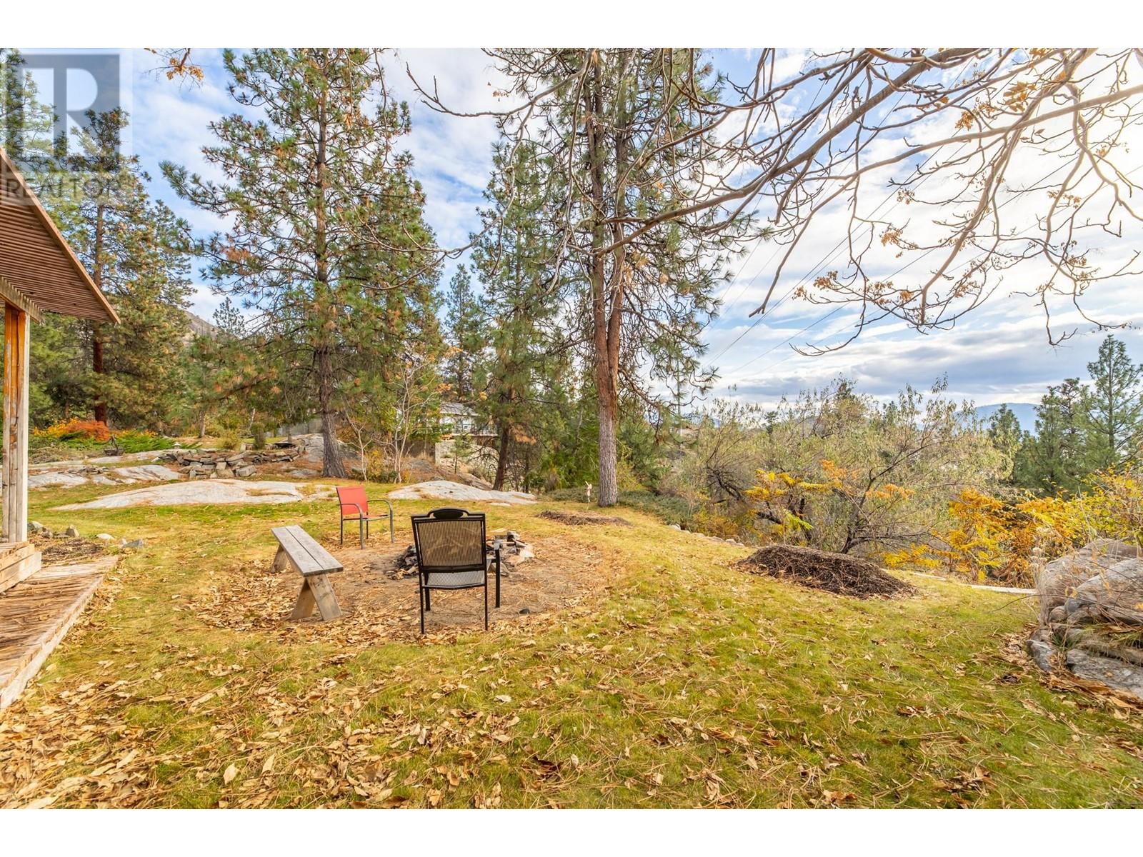 223 Sunnybrook Drive, Okanagan Falls, British Columbia  V0H 1R3 - Photo 37 - 10327287