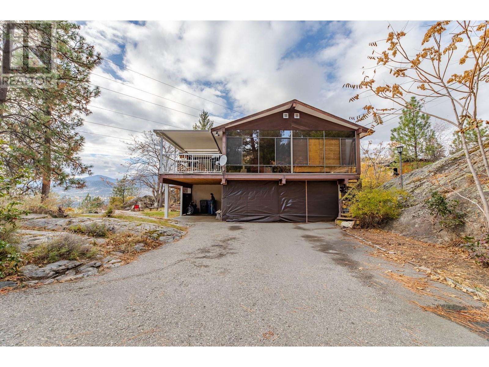 223 Sunnybrook Drive, Okanagan Falls, British Columbia  V0H 1R3 - Photo 46 - 10327287