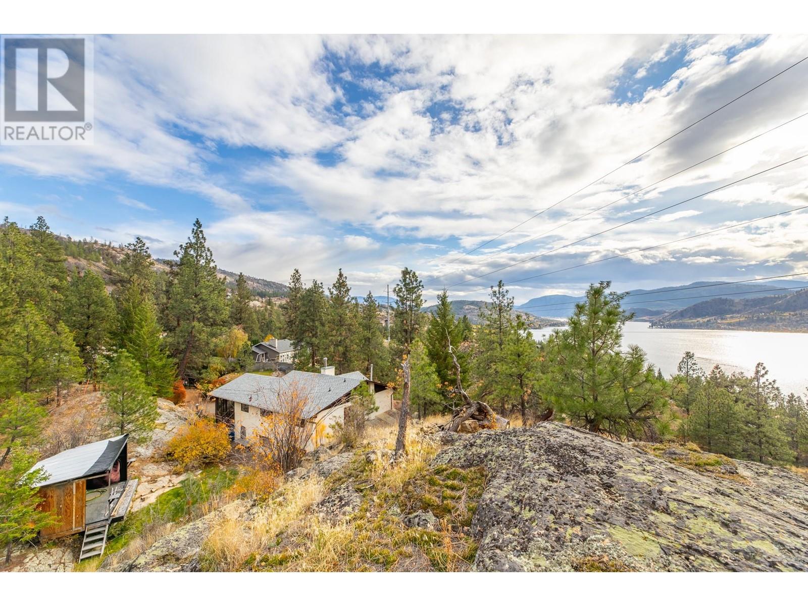 223 Sunnybrook Drive, Okanagan Falls, British Columbia  V0H 1R3 - Photo 5 - 10327287