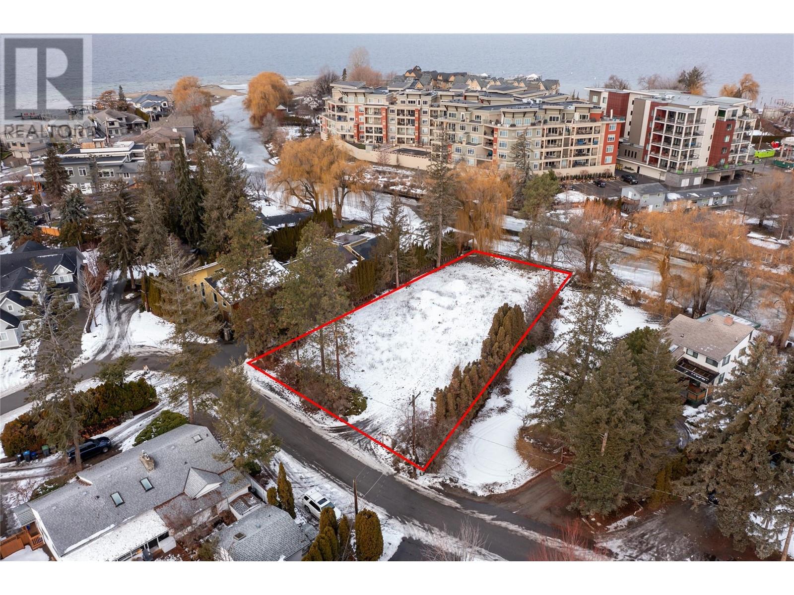 569 Radant Road, Kelowna, British Columbia  V1W 1A1 - Photo 5 - 10327376