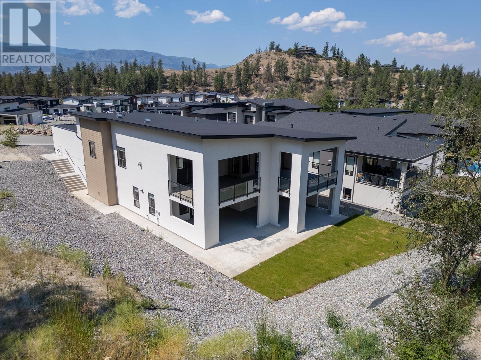 10287 Beacon Hill Drive, Lake Country, British Columbia  V4V 0A9 - Photo 87 - 10327340