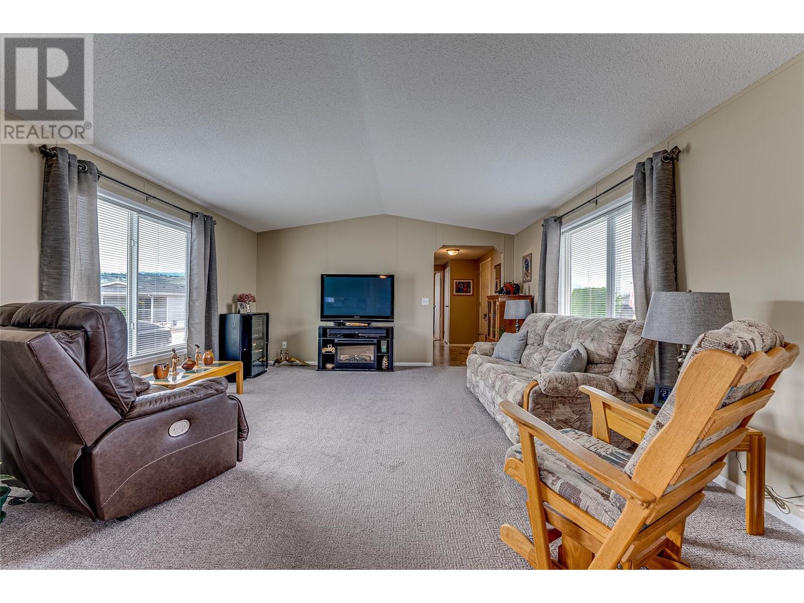 12560 Westside Road Unit# 74, Vernon, British Columbia  V1H 1S9 - Photo 6 - 10327499