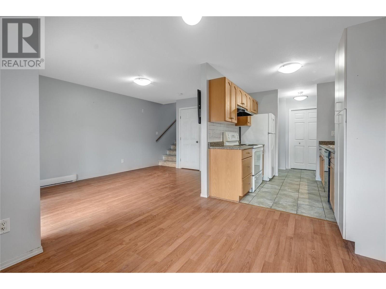 763 Kamloops Avenue Unit# 101, Penticton, British Columbia  V2A 2J3 - Photo 5 - 10326946