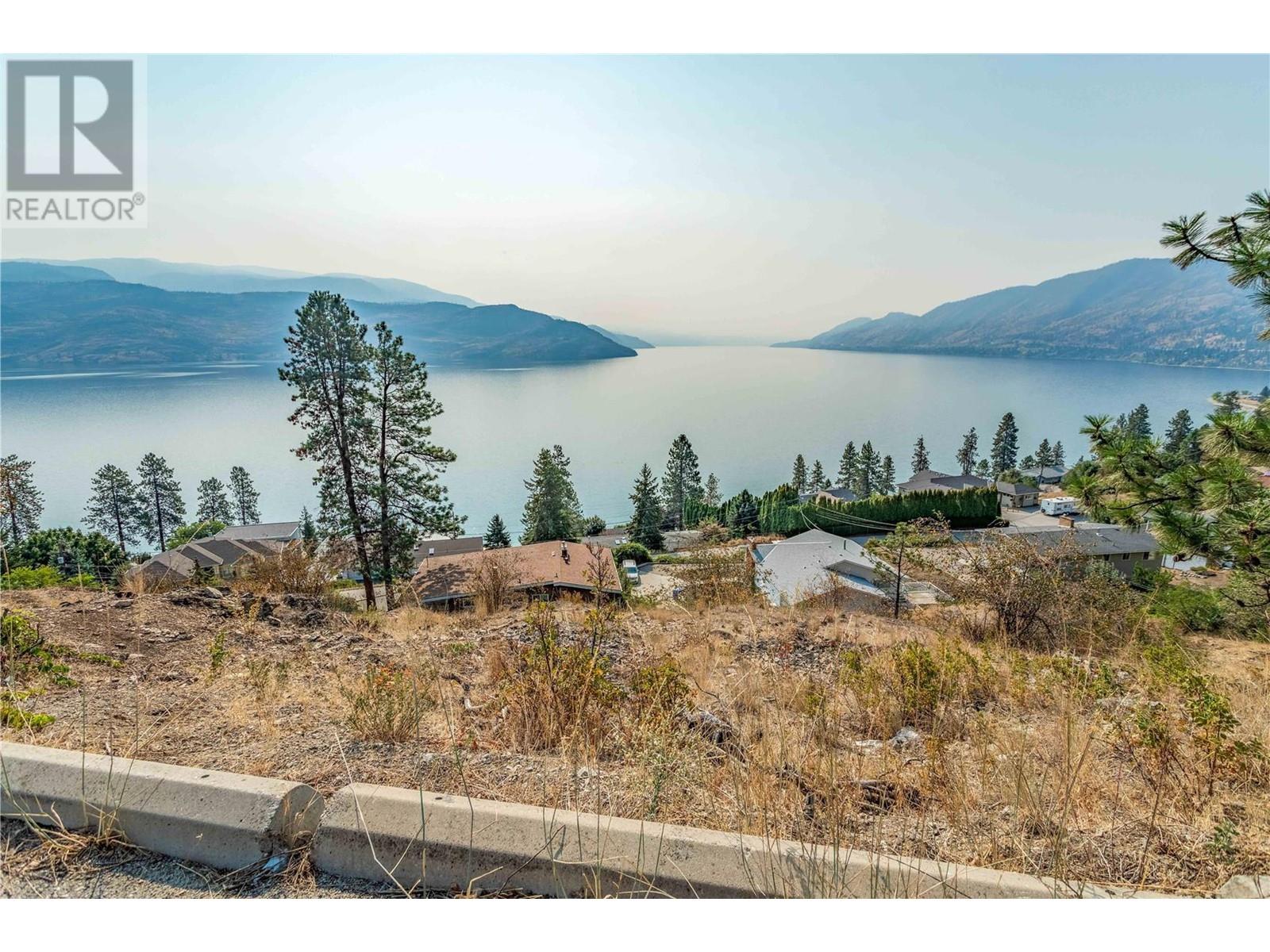 6341 Bulyea Avenue, Peachland, British Columbia  V0H 1X7 - Photo 12 - 10326786