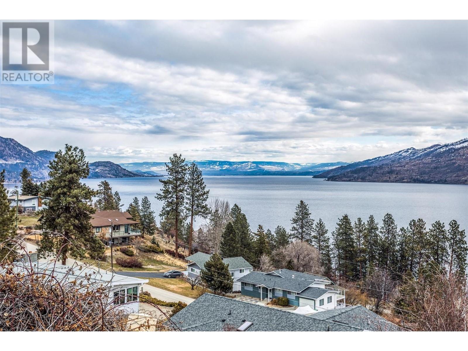 6341 Bulyea Avenue, Peachland, British Columbia  V0H 1X7 - Photo 33 - 10326786