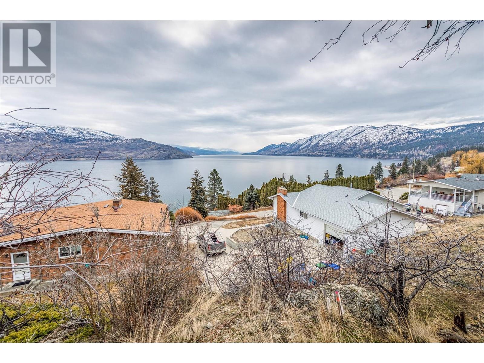 6341 Bulyea Avenue, Peachland, British Columbia  V0H 1X7 - Photo 37 - 10326786