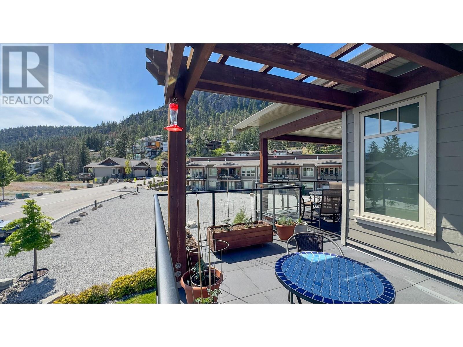 4000 Redstone Crescent Unit# 203, Peachland, British Columbia  V0H 1X5 - Photo 4 - 10327430