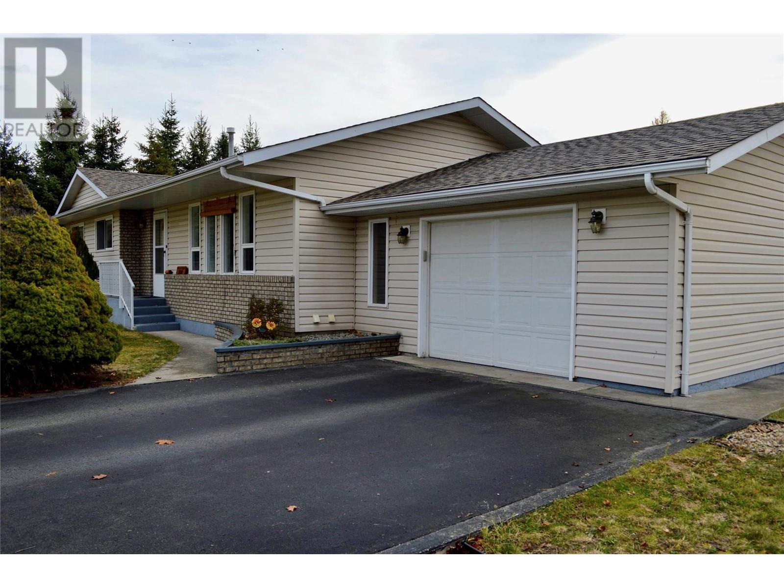 2480 75th Avenue, Grand Forks, British Columbia  V0H 1H2 - Photo 1 - 10327229