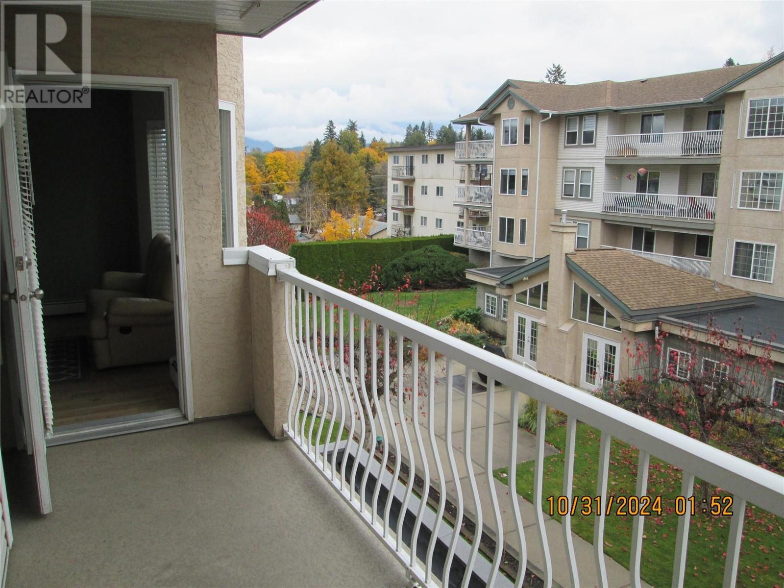 250 5 Street Se Unit# 209 Lot# 61, Salmon Arm, British Columbia  V1E 1J8 - Photo 26 - 10327484