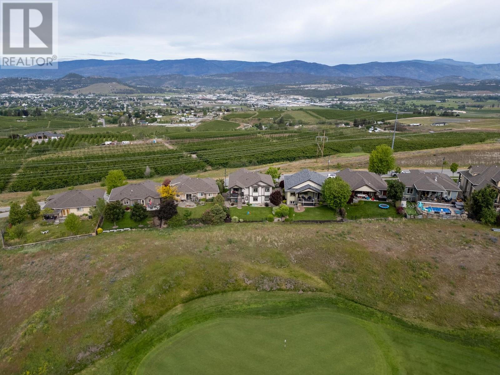 1585 Tower Ranch Boulevard, Kelowna, British Columbia  V1P 1P9 - Photo 46 - 10327519