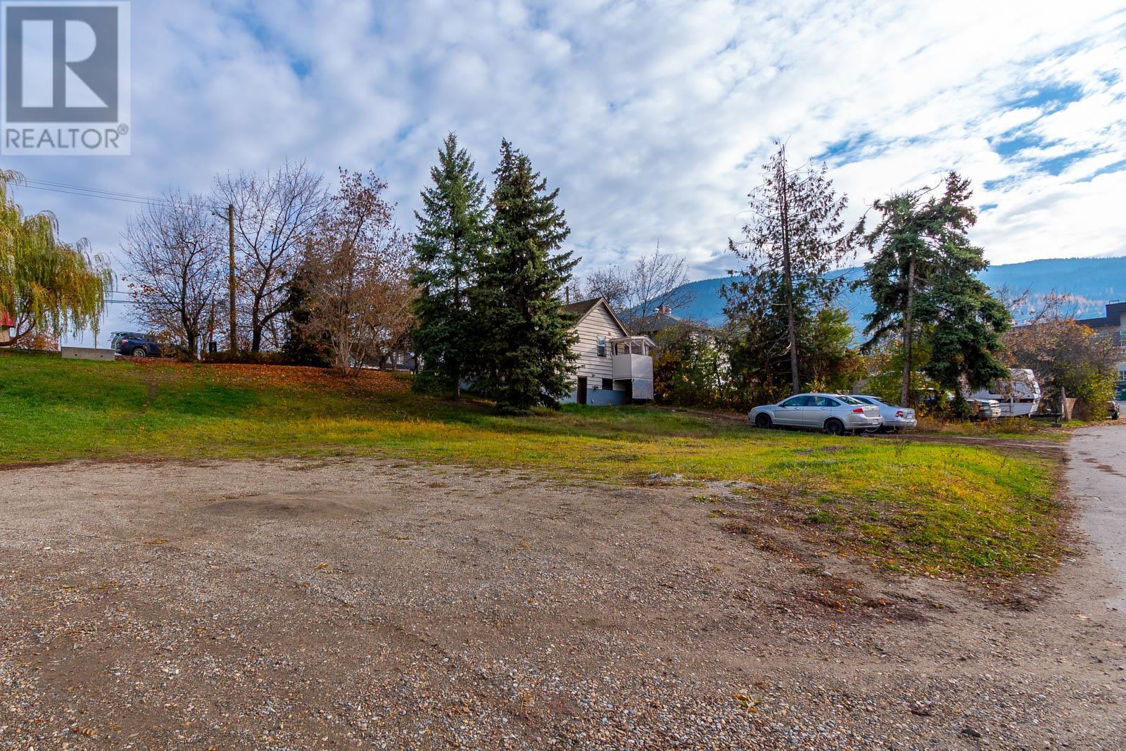 161 Shuswap Street Sw, Salmon Arm, British Columbia  V1E 4H8 - Photo 7 - 10327516