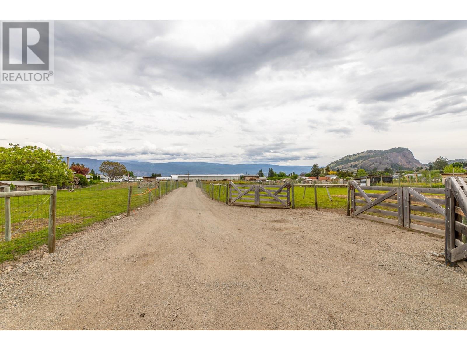 14612 Garnet Avenue, Summerland, British Columbia  V0H 1Z0 - Photo 5 - 10327599