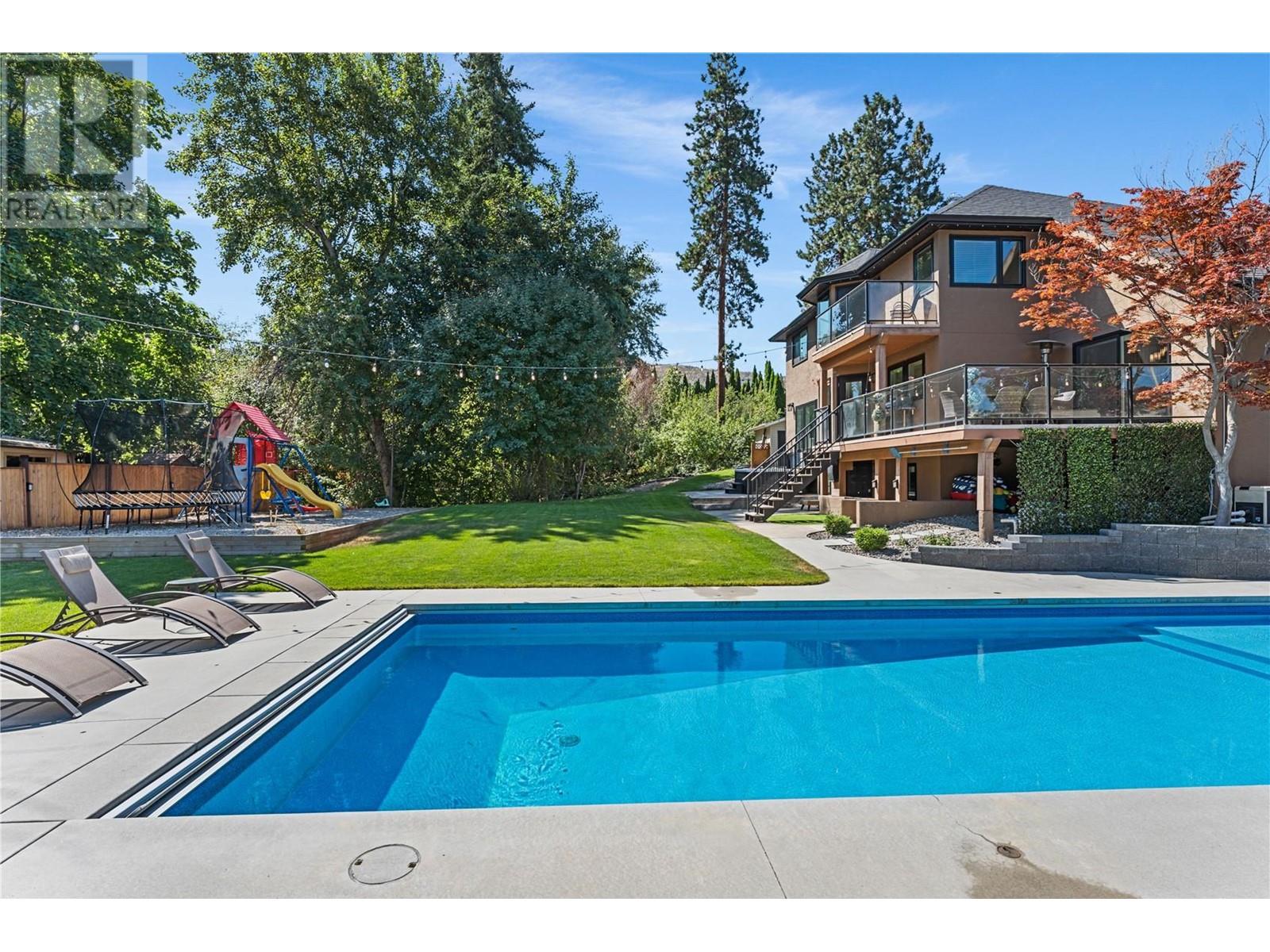 5327 Hedeman Court, Kelowna, British Columbia  V1W 5A3 - Photo 52 - 10327604