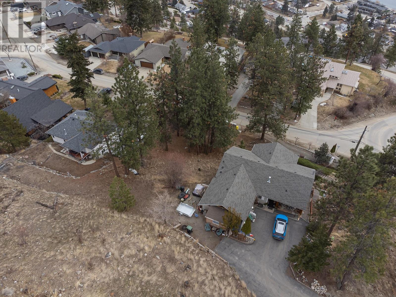 3993 Ponderosa Place, Peachland, British Columbia  V0H 1X5 - Photo 10 - 10327603