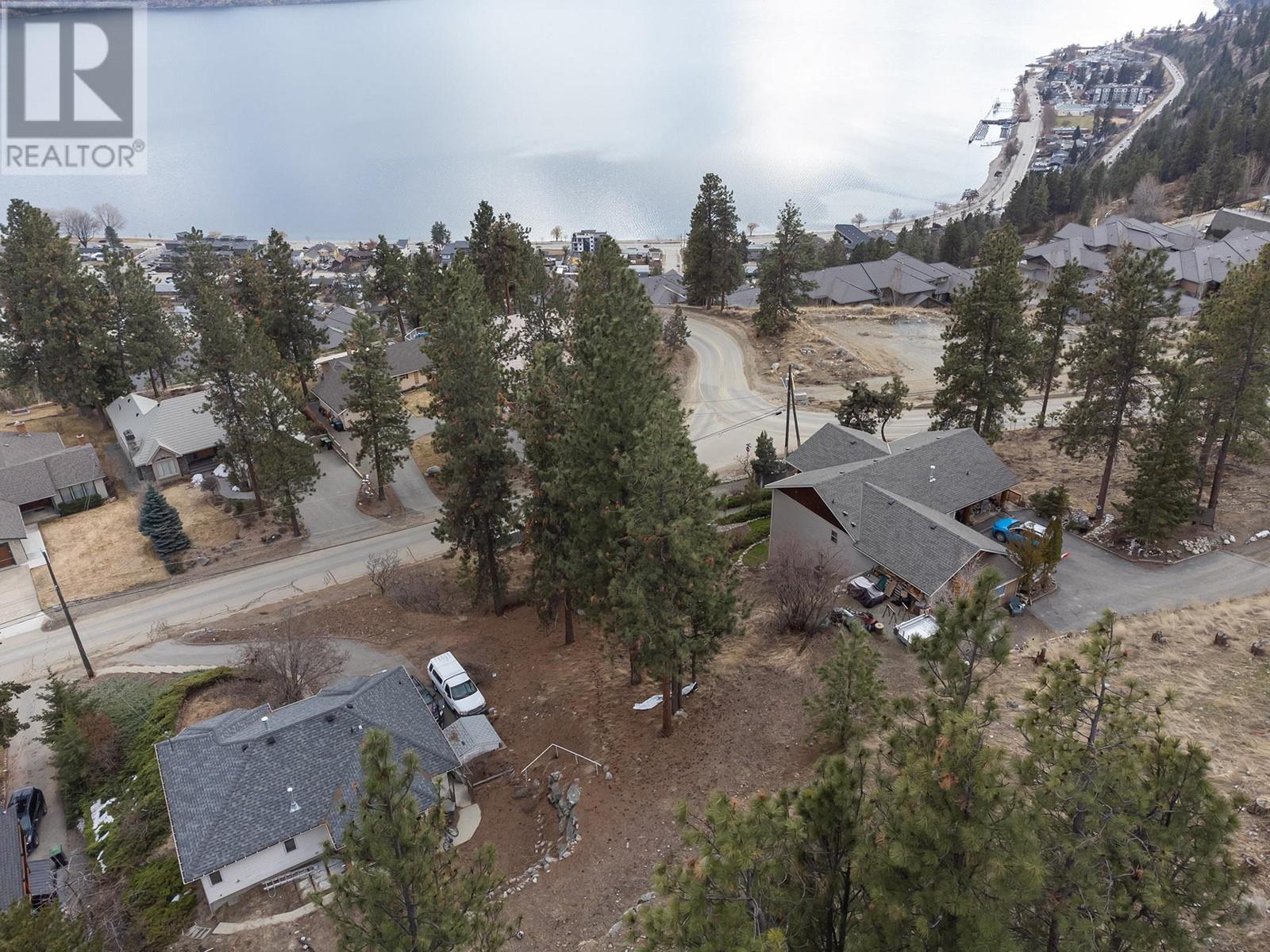 3993 Ponderosa Place, Peachland, British Columbia  V0H 1X5 - Photo 12 - 10327603