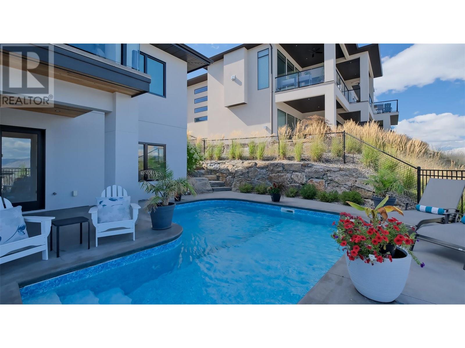 1010 Lakecrest Court, Kelowna, British Columbia  V1W 5M6 - Photo 71 - 10324415