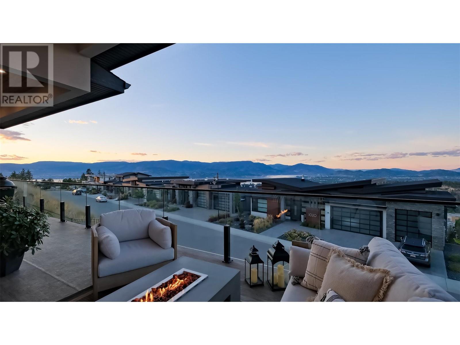 1010 Lakecrest Court, Kelowna, British Columbia  V1W 5M6 - Photo 77 - 10324415