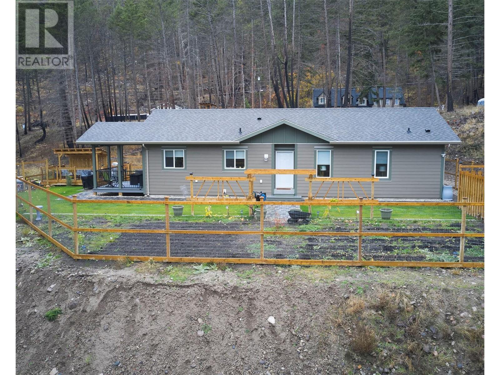 9468 Houghton Road, Vernon, British Columbia  V1H 2C9 - Photo 2 - 10327646