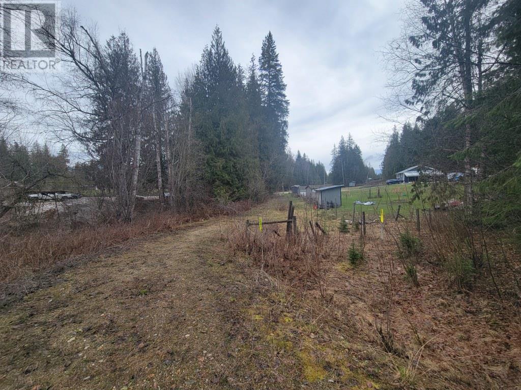 28 Gardom Lake Road, Enderby, British Columbia  V0E 1V3 - Photo 5 - 10327613