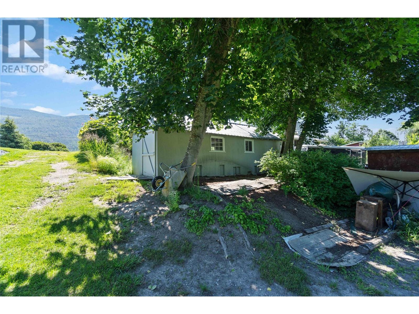 7112 97a Highway, Grindrod, British Columbia  V0E 1Y0 - Photo 64 - 10327818