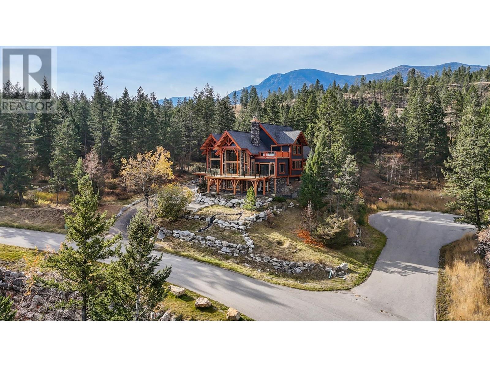 6015 Bella Vista Boulevard, Fairmont Hot Springs, British Columbia  V0B 1L2 - Photo 3 - 10327272