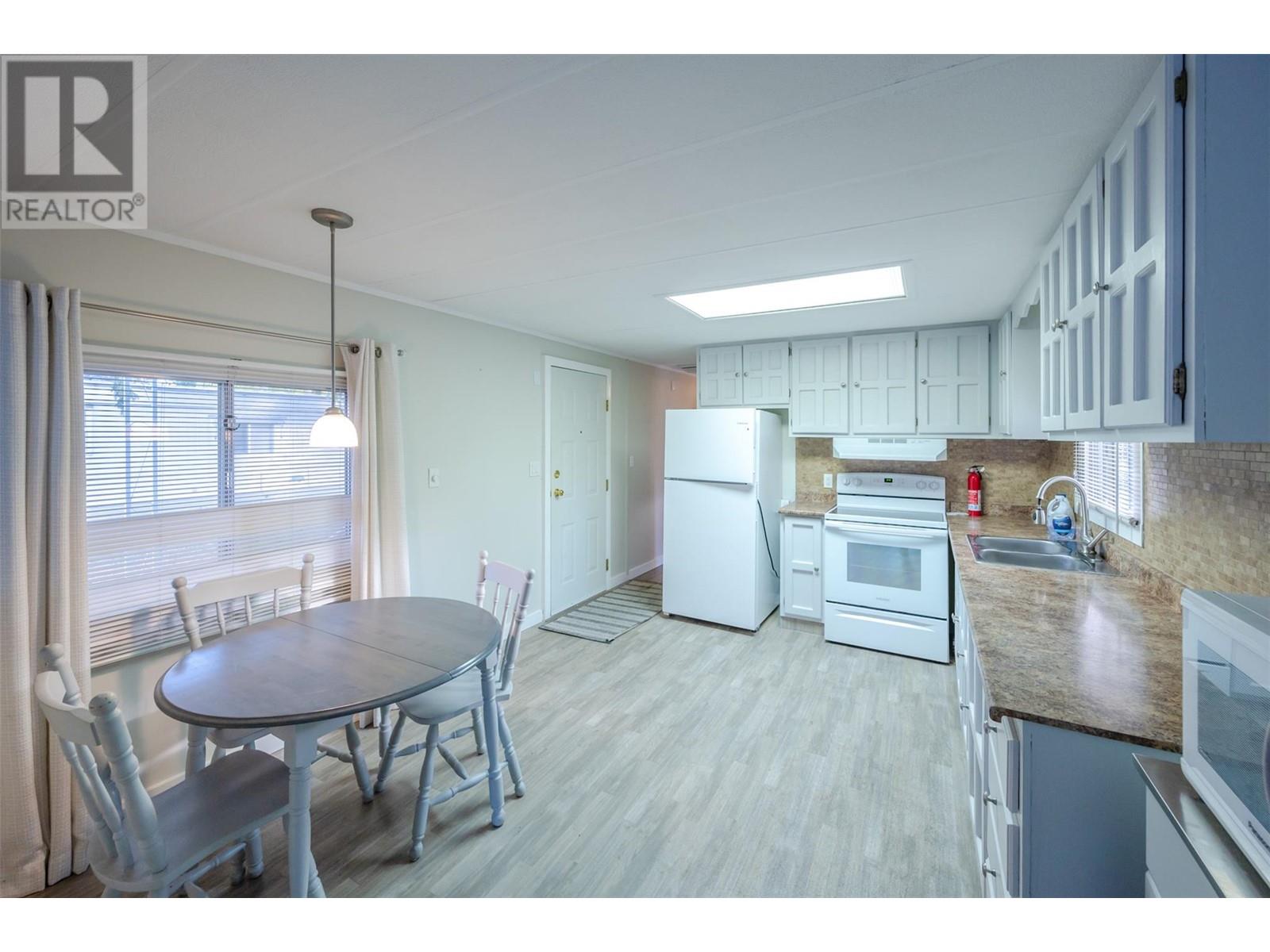 197 Dauphin Avenue Unit# 46, Penticton, British Columbia  V2A 3S3 - Photo 7 - 10327647