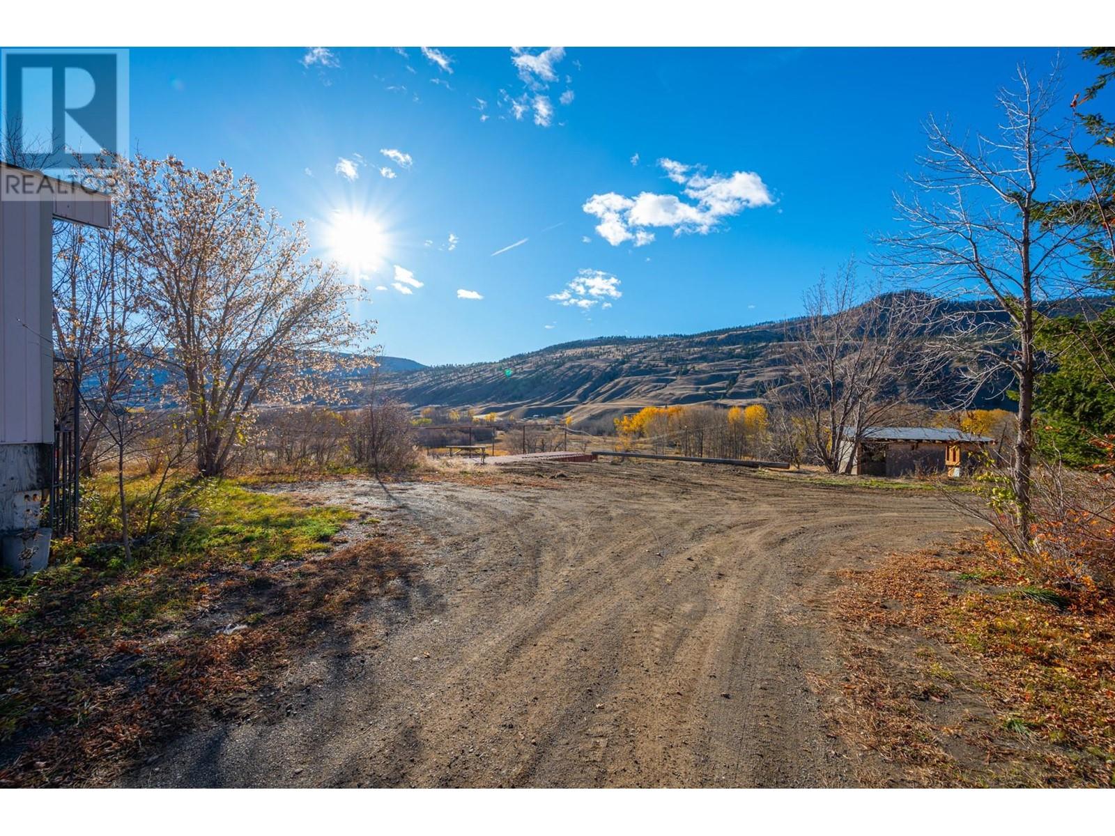 1020 Cody Road, Cache Creek, British Columbia  V0K 1H0 - Photo 13 - 10328039