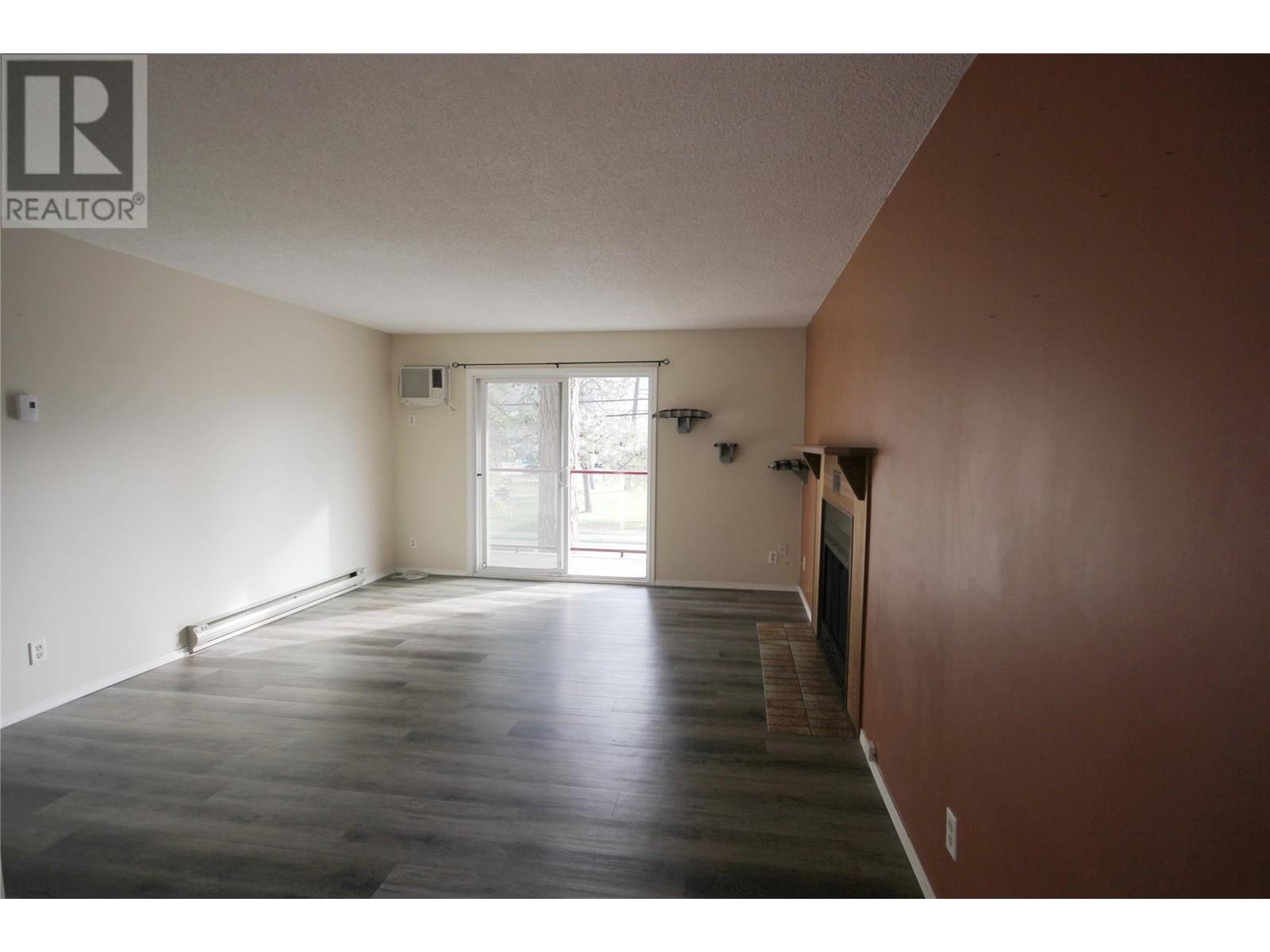 110 Skaha Place Unit# 303, Penticton, British Columbia  V2A 7L1 - Photo 11 - 10327908