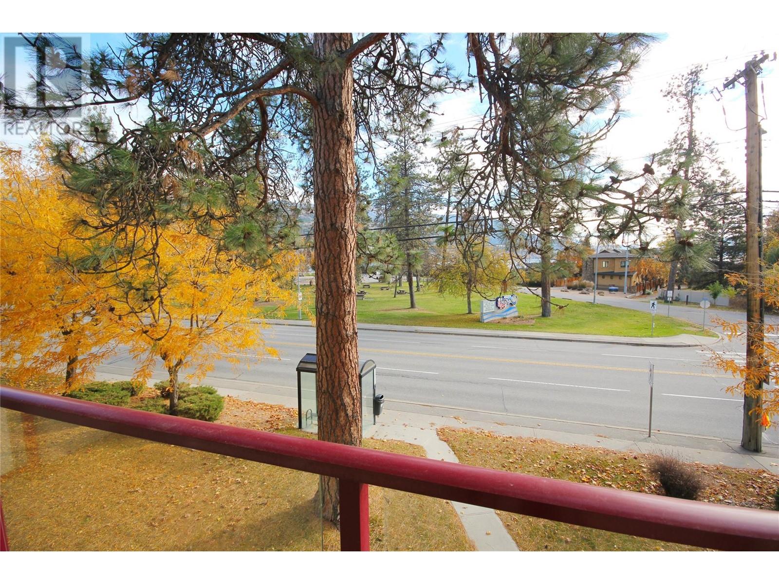 110 Skaha Place Unit# 303, Penticton, British Columbia  V2A 7L1 - Photo 21 - 10327908