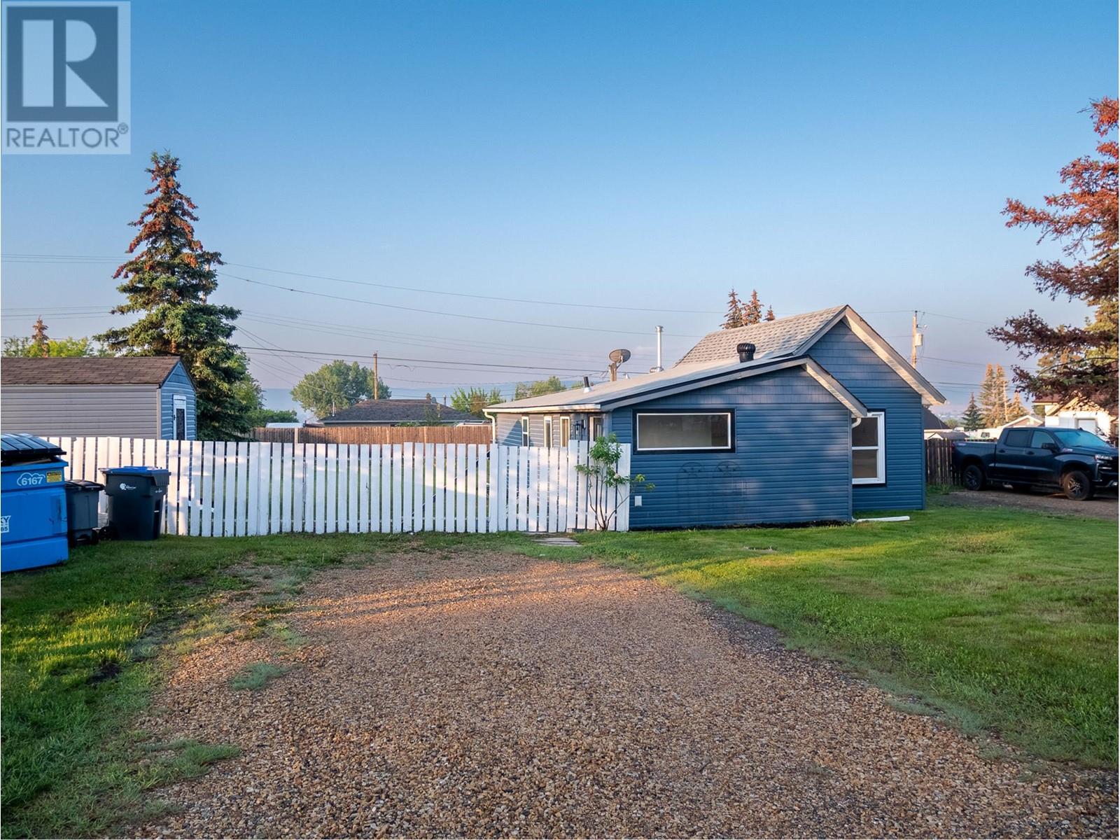 1005 95 Avenue, Dawson Creek, British Columbia  V1G 1H9 - Photo 1 - 10328109