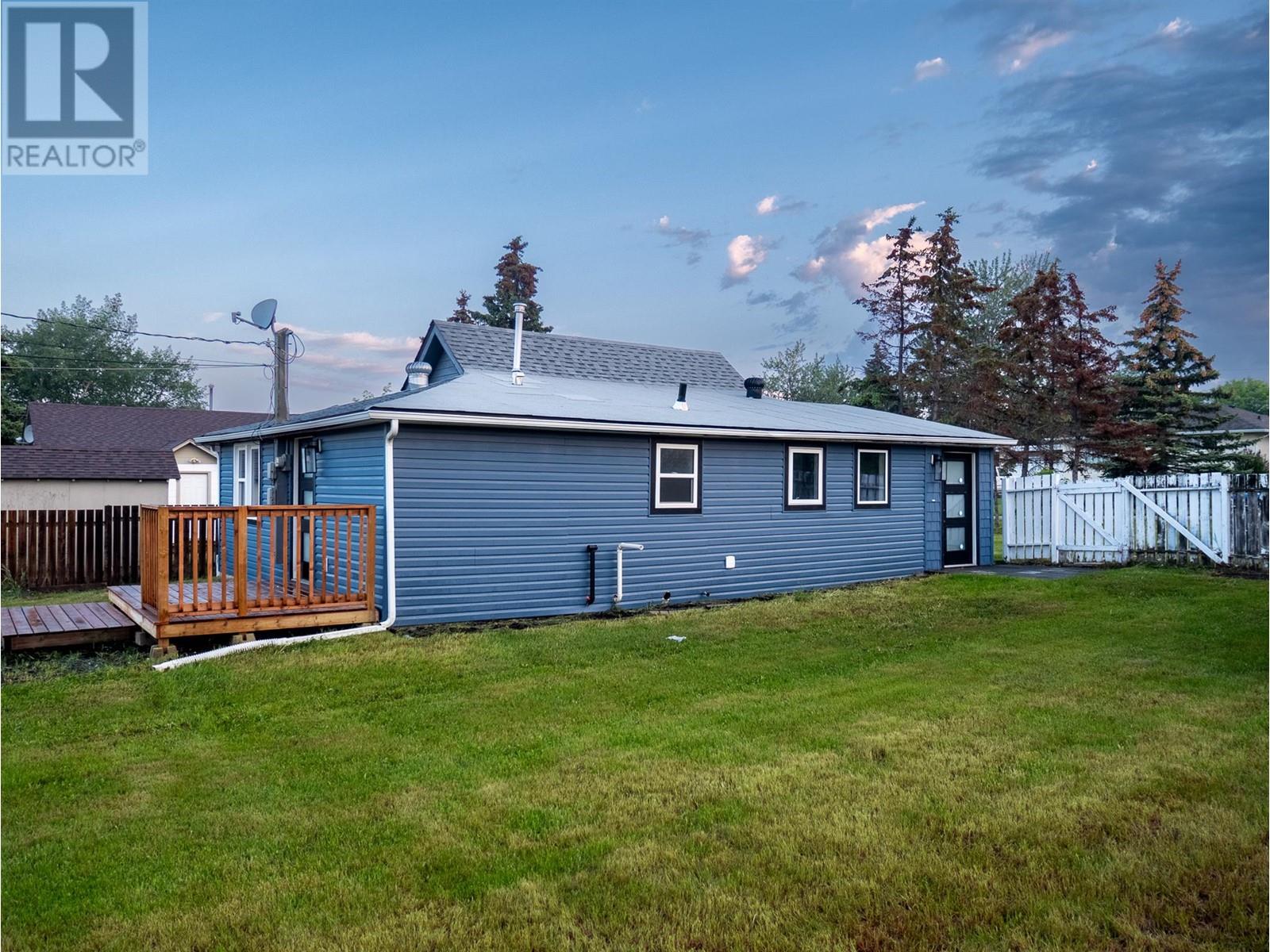 1005 95 Avenue, Dawson Creek, British Columbia  V1G 1H9 - Photo 26 - 10328109