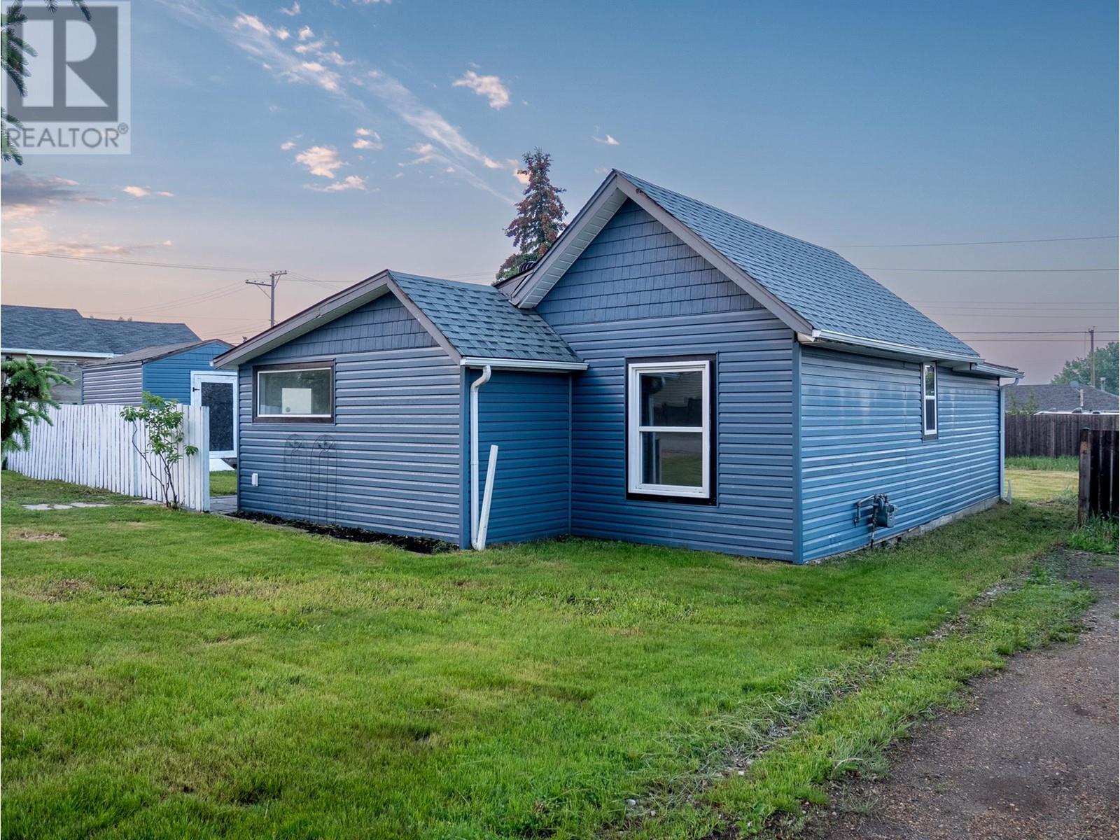 1005 95 Avenue, Dawson Creek, British Columbia  V1G 1H9 - Photo 28 - 10328109