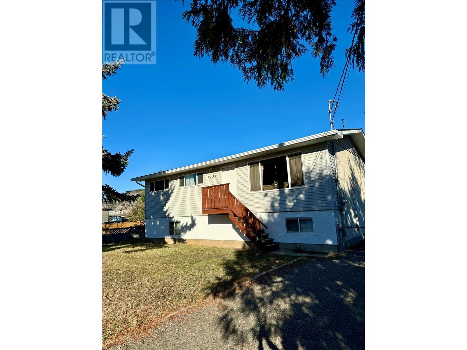 2137 Priest Avenue, Merritt, British Columbia  V1K 1B8 - Photo 1 - 10328142