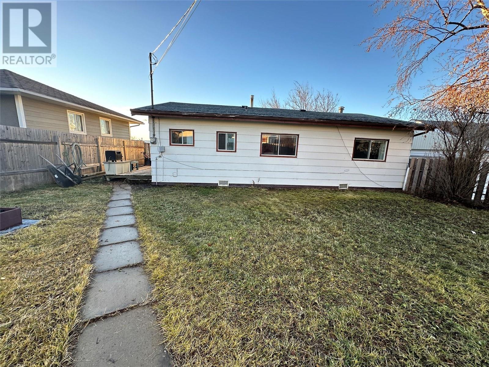 416 100a Avenue, Dawson Creek, British Columbia  V1G 1X6 - Photo 13 - 10328197