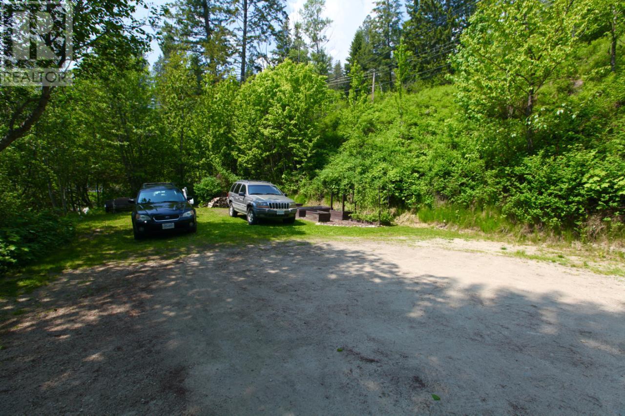 3140 3a Highway, Nelson, British Columbia  V1L 6M7 - Photo 53 - 10328105