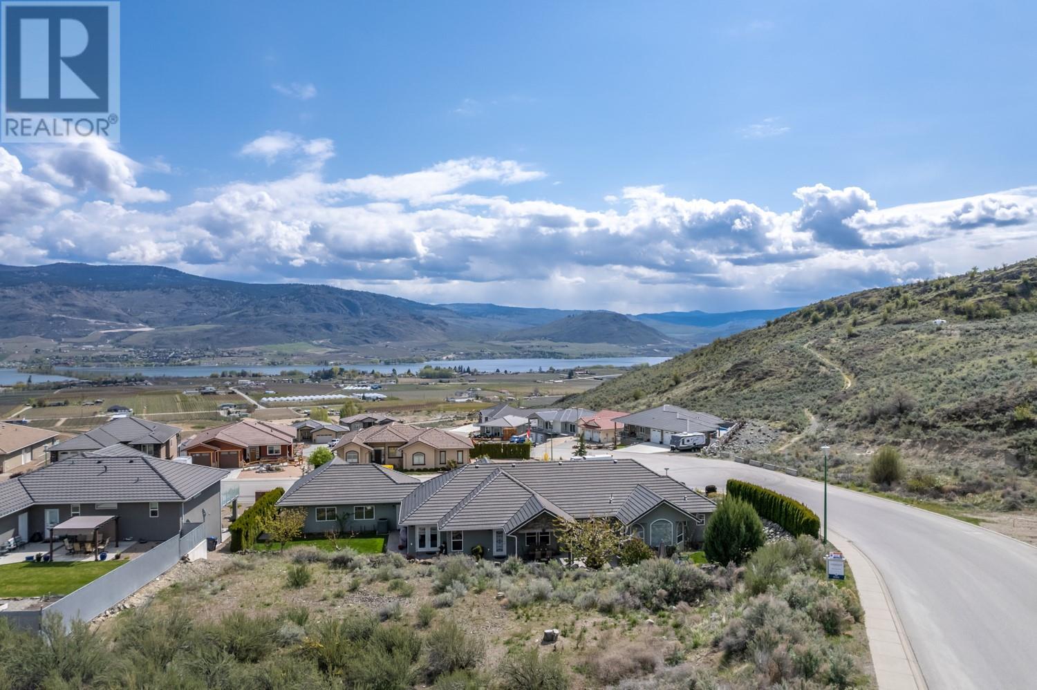 3611 Cypress Hills Drive, Osoyoos, British Columbia  V0H 1V4 - Photo 4 - 10328203