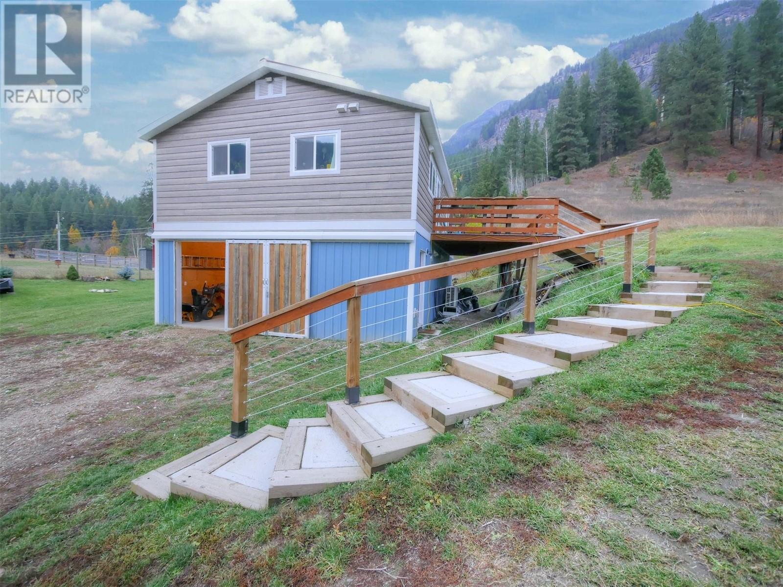 3064 Upper Slocan Park Road, Slocan Park, British Columbia  V0G 2E0 - Photo 12 - 10328161