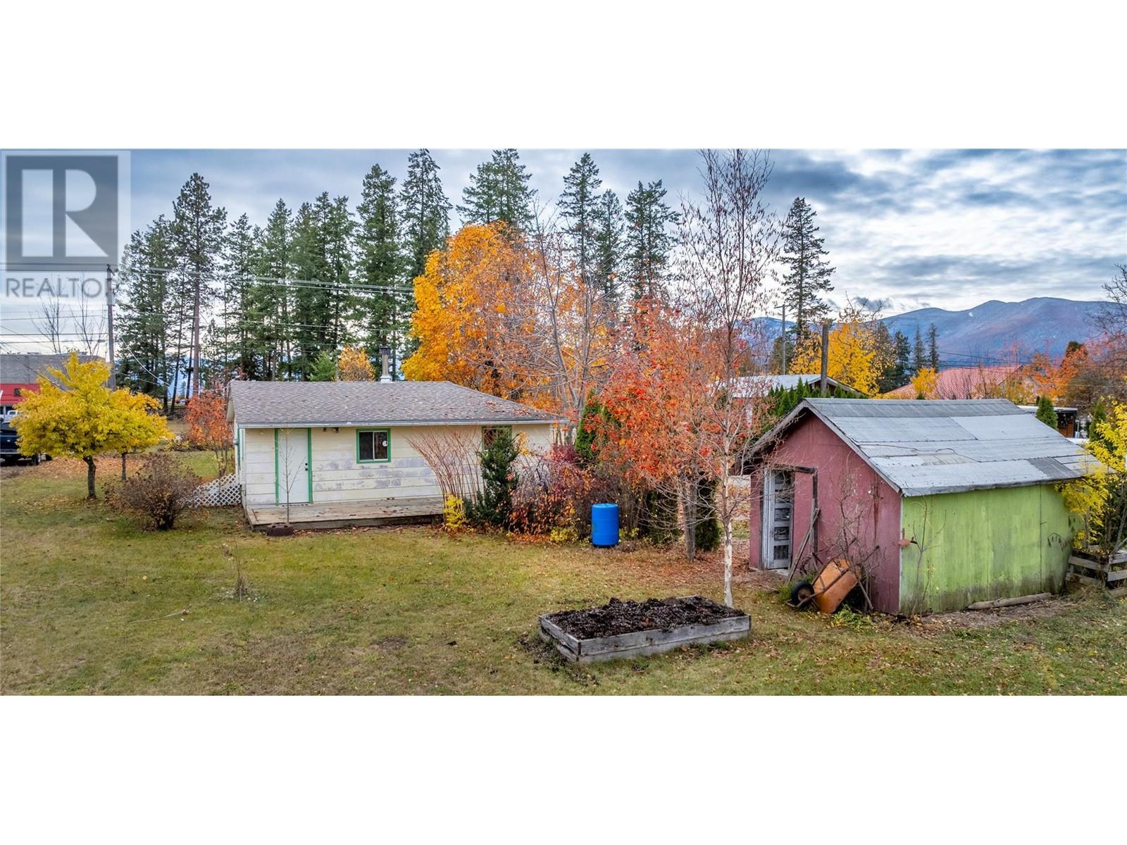 518 Devon Street, Creston, British Columbia  V0B 1G3 - Photo 23 - 10328016