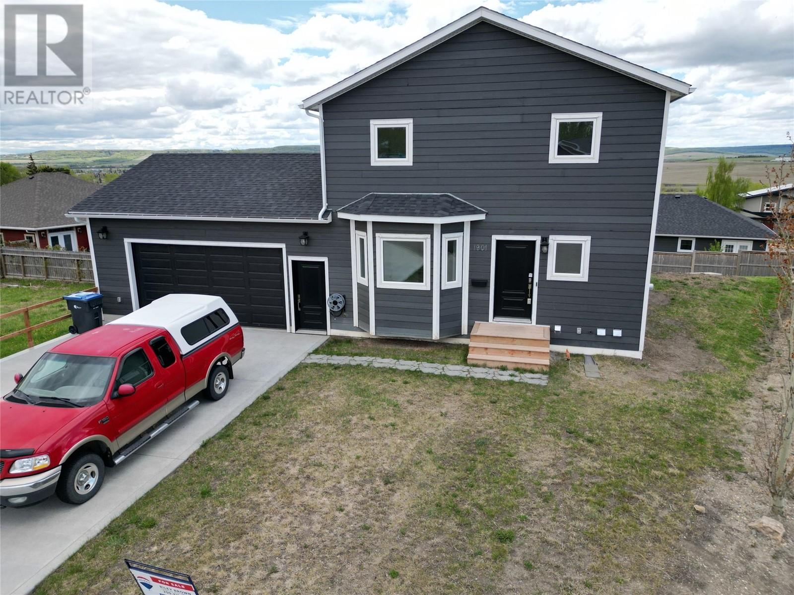 1901 91 Avenue, Dawson Creek, British Columbia  V1G 4E3 - Photo 1 - 10328170