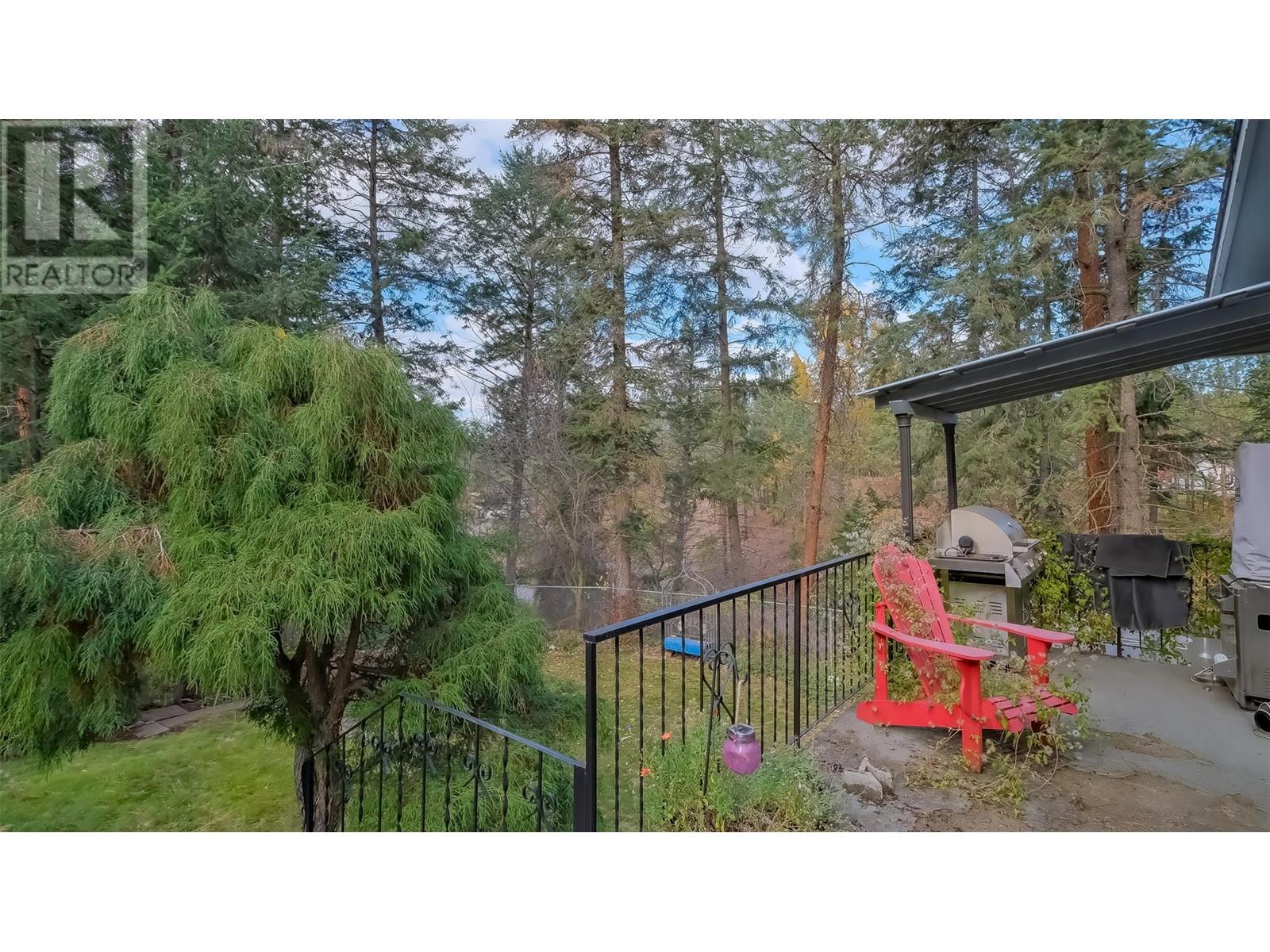 4099 Miller Road, Kelowna, British Columbia  V1W 4C7 - Photo 32 - 10328337