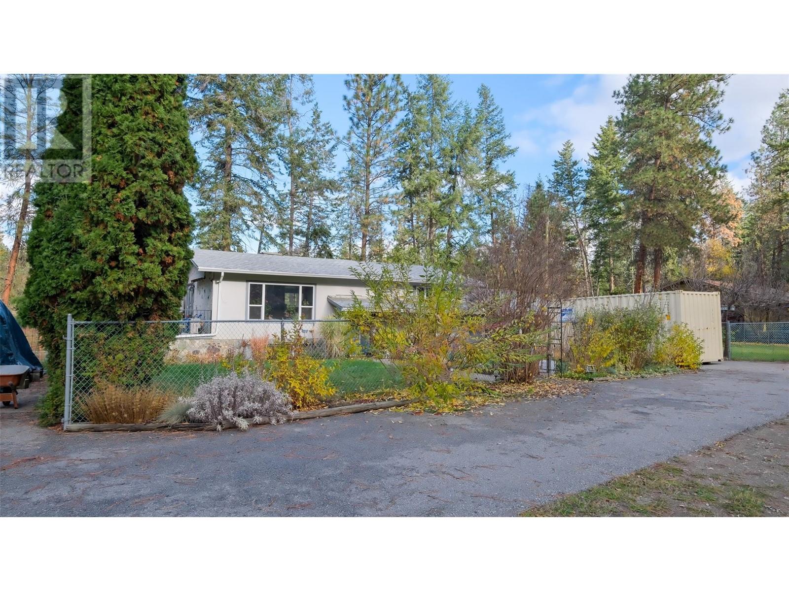 4099 Miller Road, Kelowna, British Columbia  V1W 4C7 - Photo 42 - 10328337