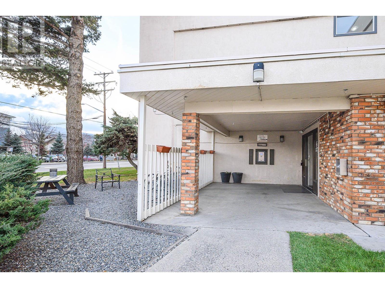 1900 Tranquille Road Unit# 15, Kamloops, British Columbia  V2B 7V1 - Photo 2 - 10327864